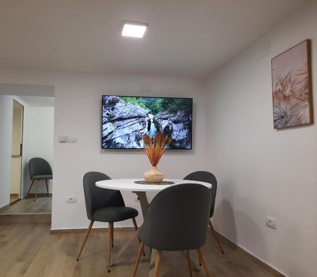 Studio Hisa Spuntar Bovec Εξωτερικό φωτογραφία